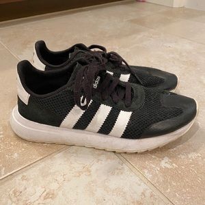 Women’s adidas size 8
